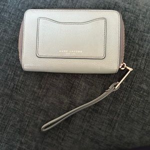 Leather Marc Jacobs wristlet